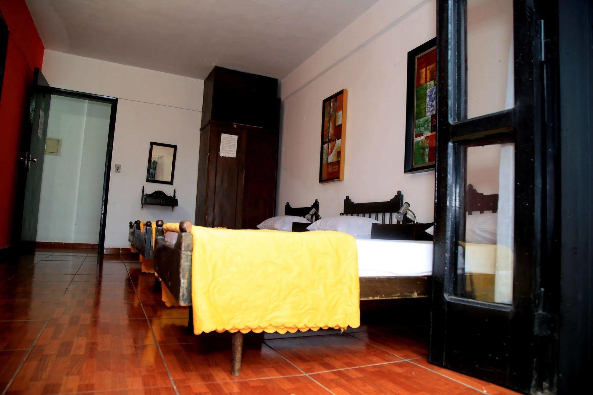 Costanera Hostel Asunción Exterior foto